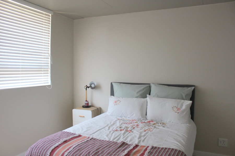 To Let 1 Bedroom Property for Rent in Observatory Western Cape